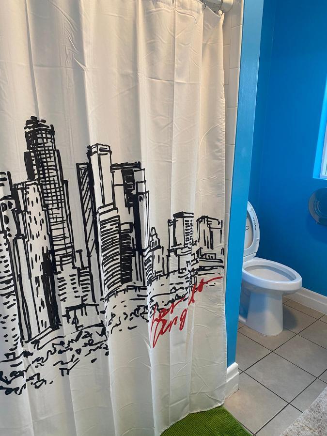 Small Private La Bedroom W Wifi - Private Fridge - Ac Near Usc - Exposition Park - Usc Memorial Coliseum - Banc Of California Bmo Stadium - Downtown Los Angeles Dtla - University Of Southern California Usc!!! Экстерьер фото