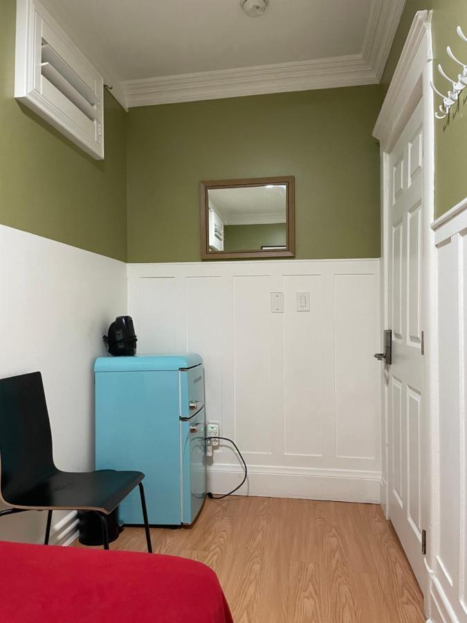 Small Private La Bedroom W Wifi - Private Fridge - Ac Near Usc - Exposition Park - Usc Memorial Coliseum - Banc Of California Bmo Stadium - Downtown Los Angeles Dtla - University Of Southern California Usc!!! Экстерьер фото